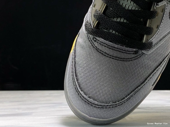 Off-White Air CT8480-001 x Black Jordan 5 0520